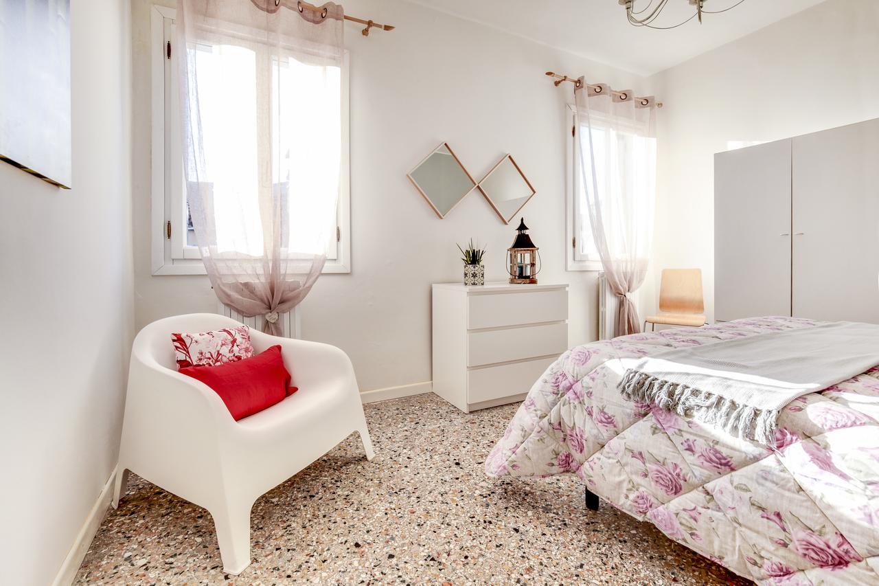 Ca' Artisti-s.margherita Apartamento